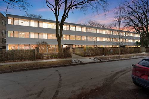 300 N Maple, Oak Park, IL 60302