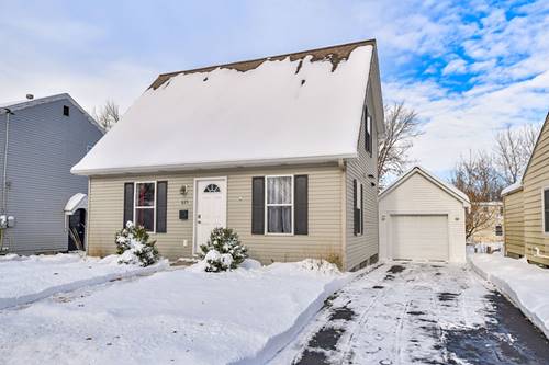 825 Albert, Sycamore, IL 60178