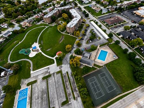 5 E Carriageway Unit 201, Hazel Crest, IL 60429