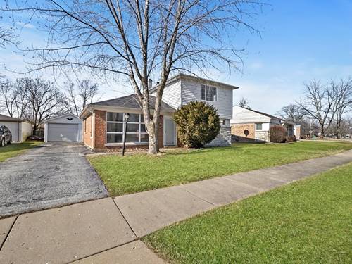 226 S Orchard, Park Forest, IL 60466