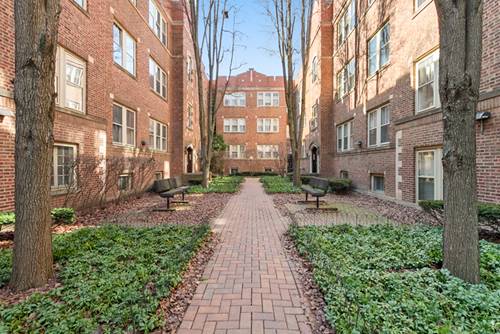 219 N Oak Park Unit 1E, Oak Park, IL 60302