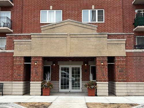 3303 Grove Unit 310, Berwyn, IL 60402