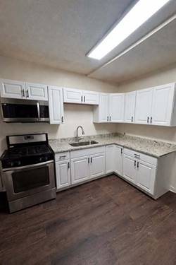 265 Center Unit 1, Elgin, IL 60120