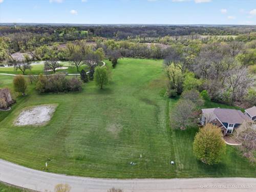 6855 Longmoor, Lakewood, IL 60014