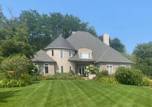 8S230 Hampton, Naperville, IL 60540