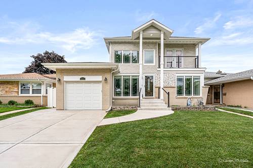 8820 N Elmore, Niles, IL 60714