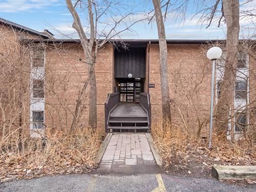 5516 E Lake Unit 92C, Lisle, IL 60532