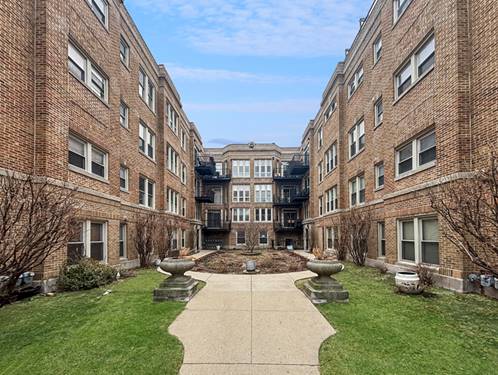 1635 W Pratt Unit 3S, Chicago, IL 60626
