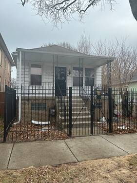 8211 S Saginaw, Chicago, IL 60617