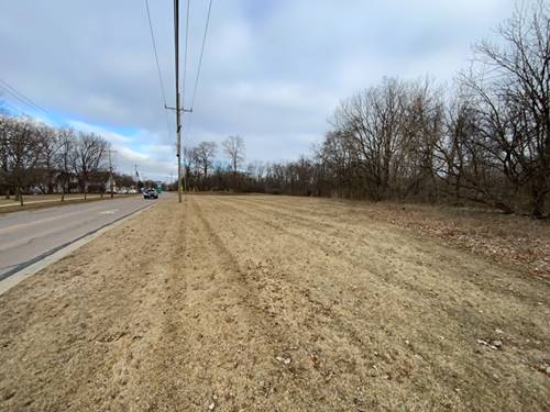 9th Ave S 9th, St. Charles, IL 60174