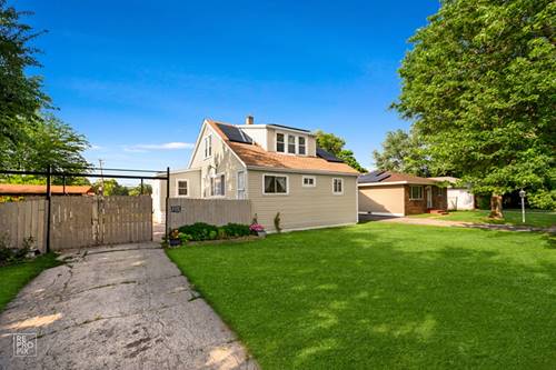 836 Williams, Calumet City, IL 60409