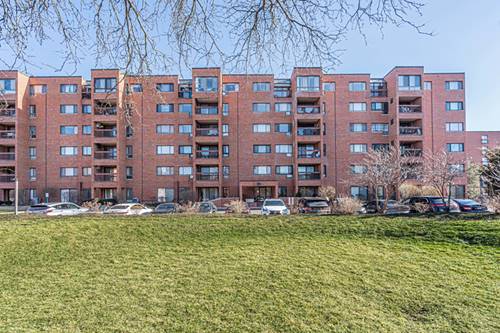 3801 Appian Unit 403, Glenview, IL 60025