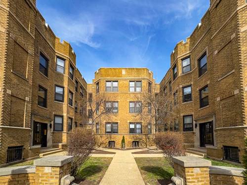 626 W Stratford Unit 1E, Chicago, IL 60657