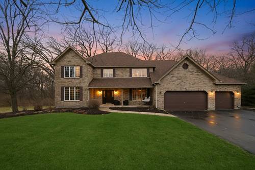 55 Oak Creek, Yorkville, IL 60560