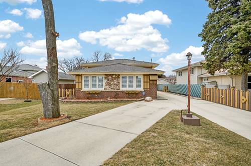 10532 S 80th, Palos Hills, IL 60465