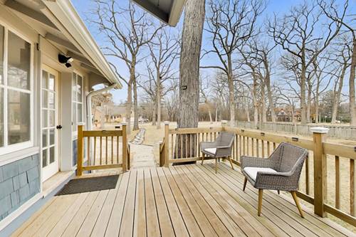 2480 St Johns, Highland Park, IL 60035