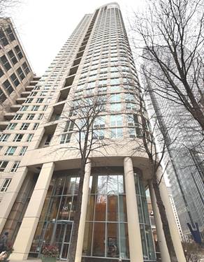 345 N Lasalle Unit 305, Chicago, IL 60654