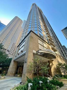 222 N Columbus Unit 1407, Chicago, IL 60601