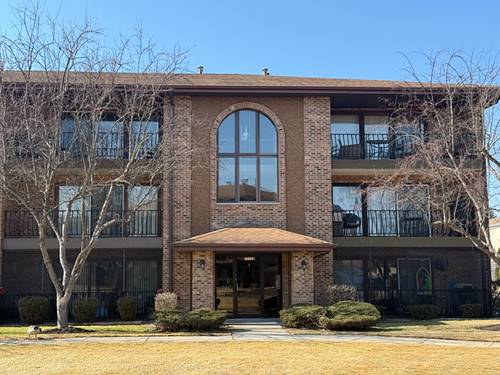 11116 Heritage Unit 3B, Palos Hills, IL 60465