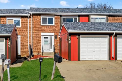 642 Sundance, Bolingbrook, IL 60440