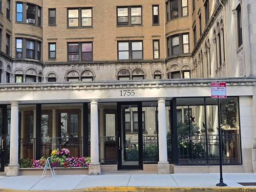 1755 E 55th Unit 203, Chicago, IL 60615