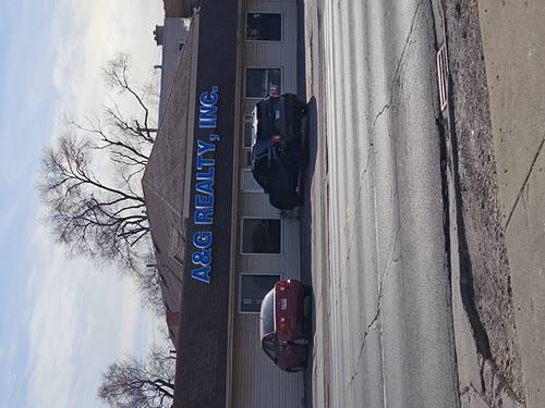 8553 Ogden Unit 1, Lyons, IL 60534