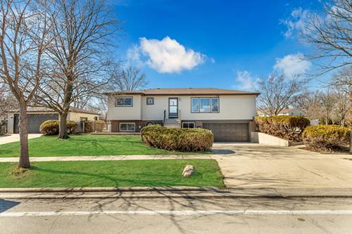 426 S Cedarcrest, Schaumburg, IL 60193
