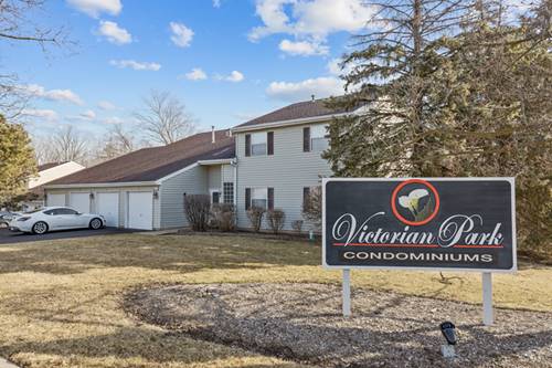 3 N Victoria Unit B, Streamwood, IL 60107