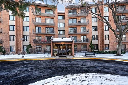 601 Lake Hinsdale Unit 112, Willowbrook, IL 60527