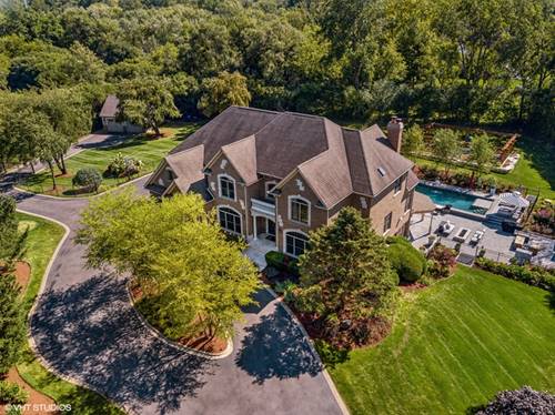 675 Old Barrington, North Barrington, IL 60010