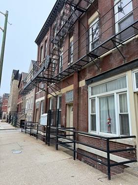 1410 W Blackhawk Unit 3W, Chicago, IL 60642