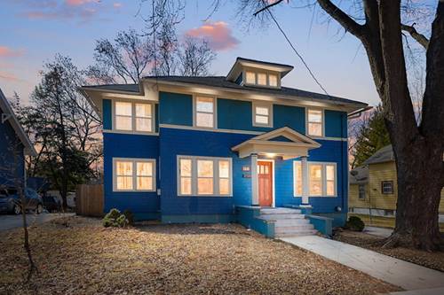 371 North, Elgin, IL 60120