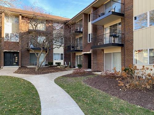 5S100 Pebblewood Unit D2, Naperville, IL 60563