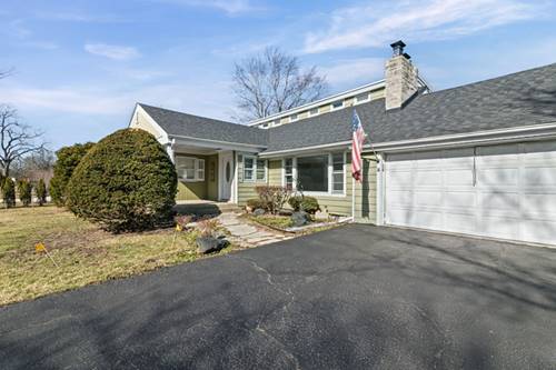 836 W Everett, Lake Forest, IL 60045