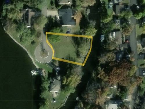 35359 N Donald, Ingleside, IL 60041