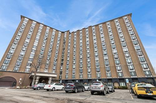 1 Renaissance Unit 717, Palatine, IL 60067