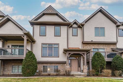 285 Regency Court Unit B, Wauconda, IL 60084