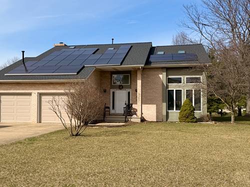 120 W Grandin, Morris, IL 60450