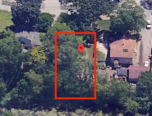 922 Idlewild, Round Lake Beach, IL 60073
