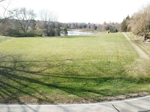 1800 Hamilton, Inverness, IL 60010