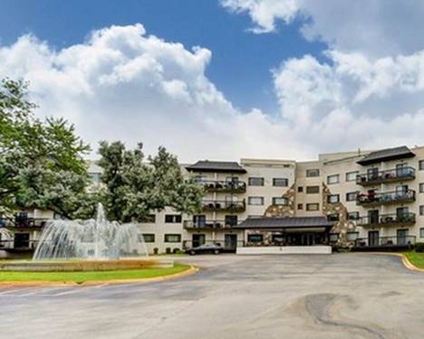 6700 S Brainard Unit 118, Countryside, IL 60525