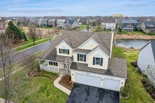 39W126 Revere House, Geneva, IL 60134