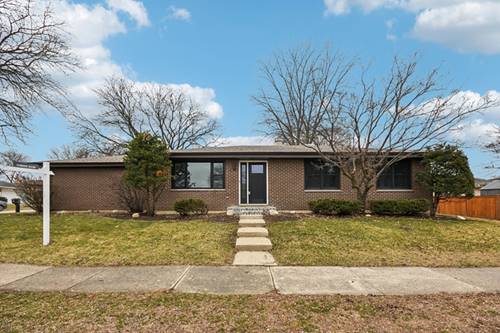 329 Antelope, Carol Stream, IL 60188