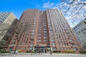 2909 N Sheridan Unit 811, Chicago, IL 60657