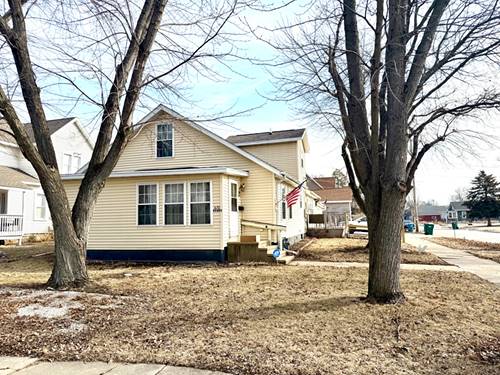 420 Adams, Ottawa, IL 61350