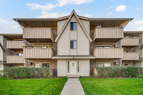 20 Echo Unit 3, Vernon Hills, IL 60061
