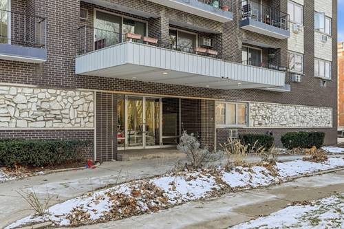 401 S Grove Unit 2F, Oak Park, IL 60302