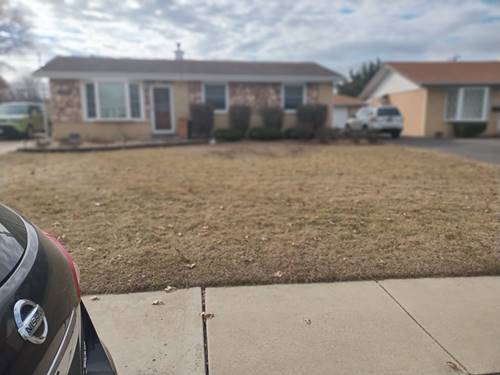 13212 W Playfield, Crestwood, IL 60418