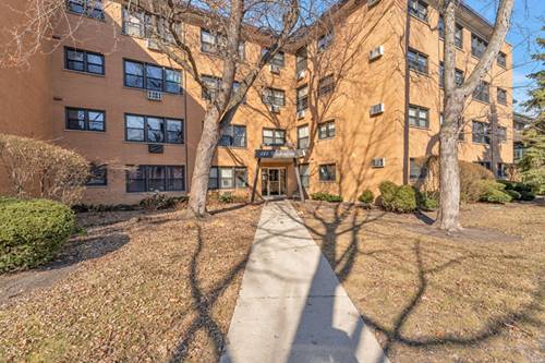444 Washington Unit 303, Oak Park, IL 60302