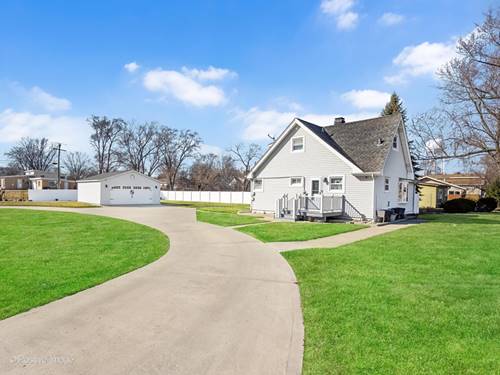 1606 Glen Ellyn, Glendale Heights, IL 60139